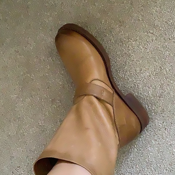 Frye Veronica Boots 🤎🤎🤎🤎 - Picture 14 of 14